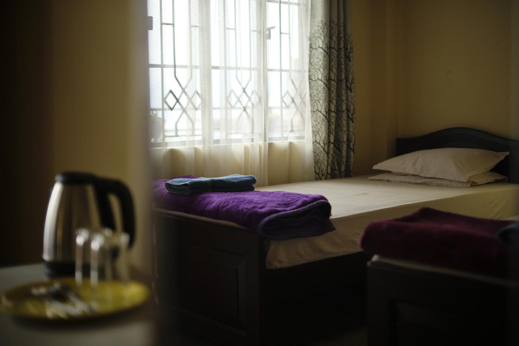 Cafe Sola Bnb Šillong Exteriér fotografie