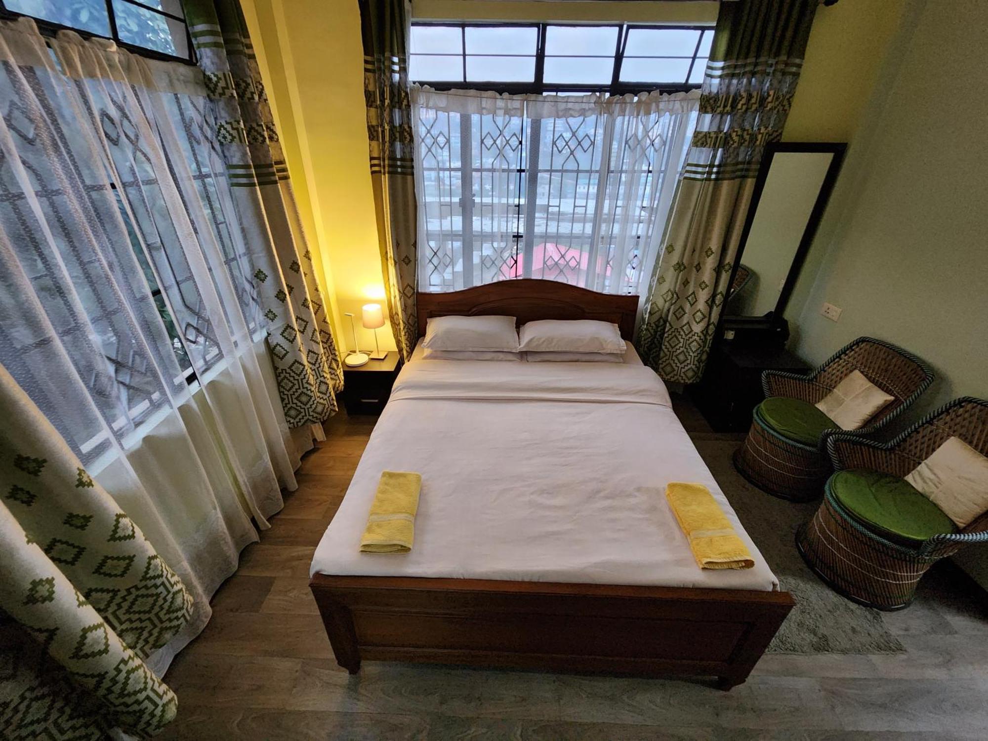Cafe Sola Bnb Šillong Exteriér fotografie