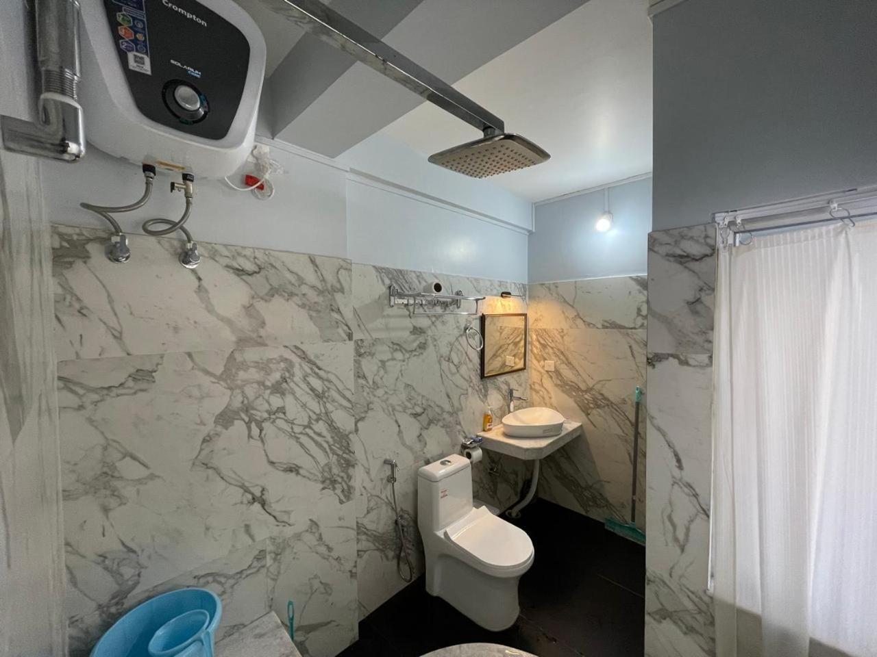 Cafe Sola Bnb Šillong Exteriér fotografie